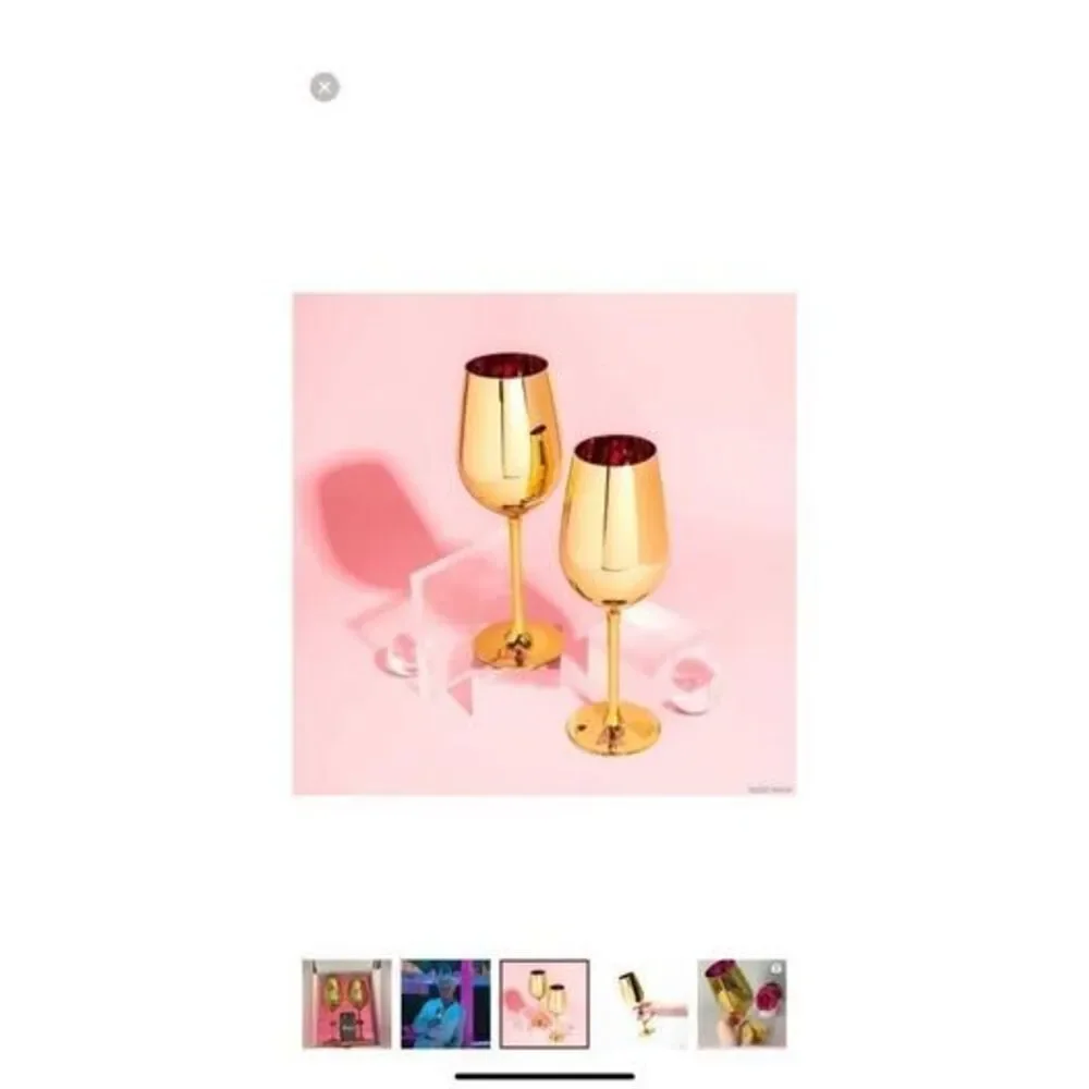 set of 2 barbie dreamhouse gold wine glasses